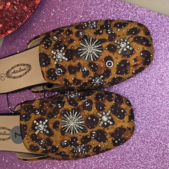 Atalina ❤️NWT❤️ Leopard Sparkly Studded & Embellished Size 7 Mules!❤️❤️❤️ - Picture 3 of 11